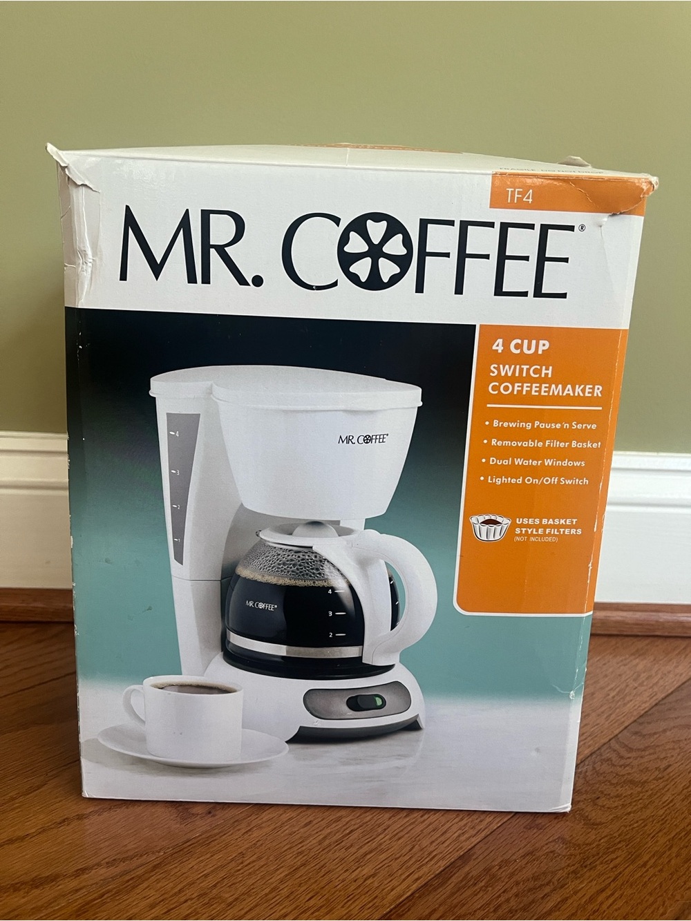 Mr. Coffee 4-Cup Switch White Coffeemaker, Model TF4 - WORKS!